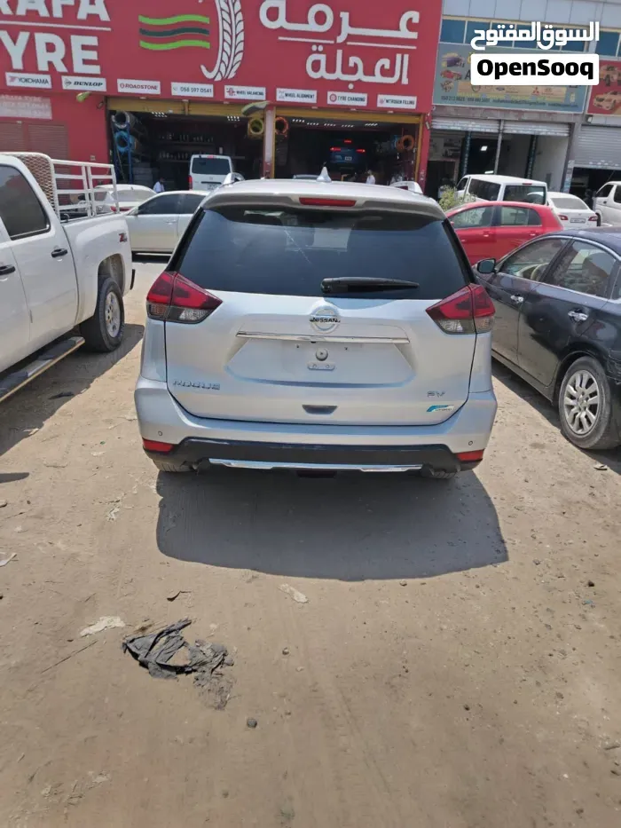 Nissan Rogue