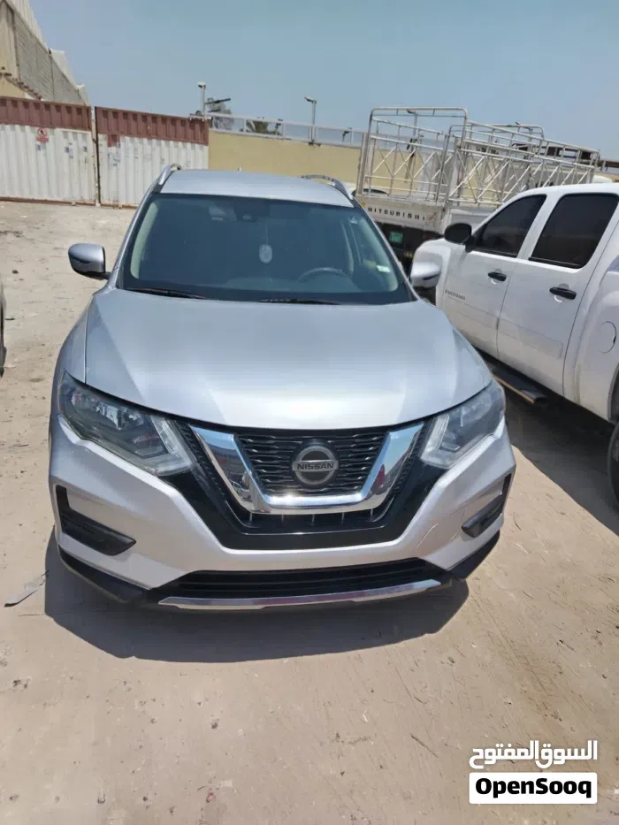Nissan Rogue 2019 photo 2