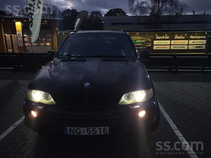 BMW X5