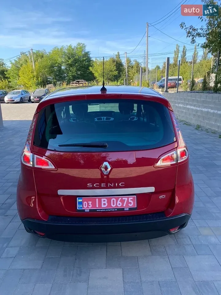 Renault Scenic 2011 photo 4