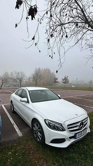 Mercedes-Benz C 220 D