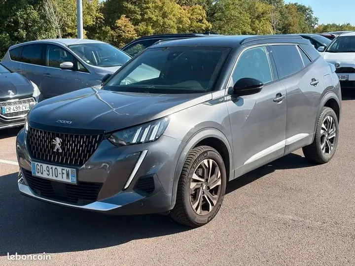 Peugeot 2008 2023 photo 2