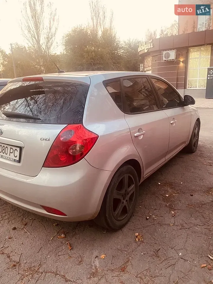 Kia Ceed 2007 photo 2