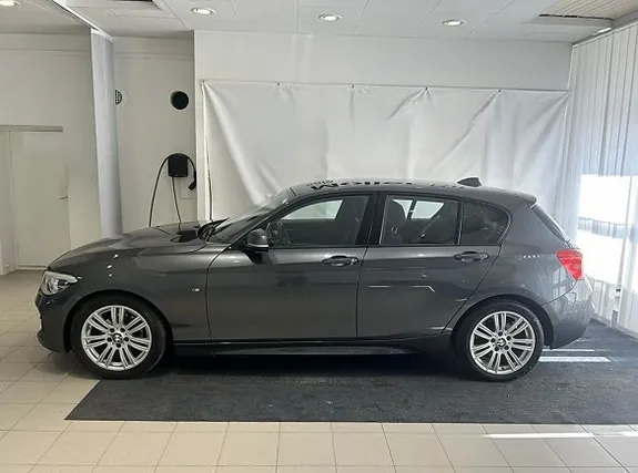 BMW 116D 2016 photo 2