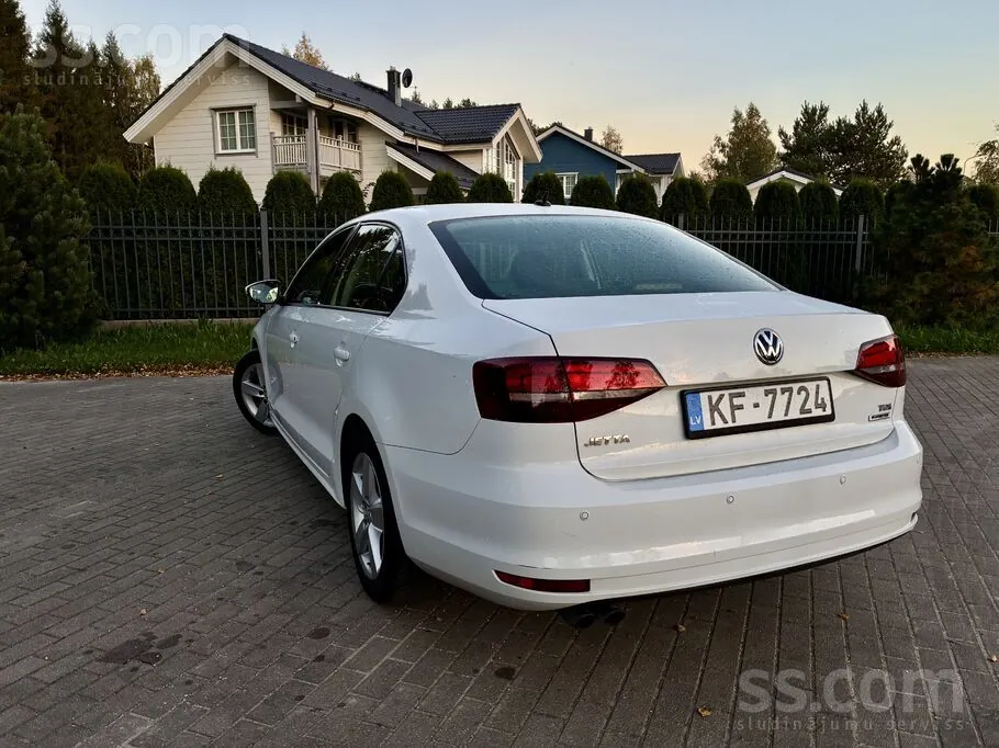 Volkswagen Jetta 2016 photo 4