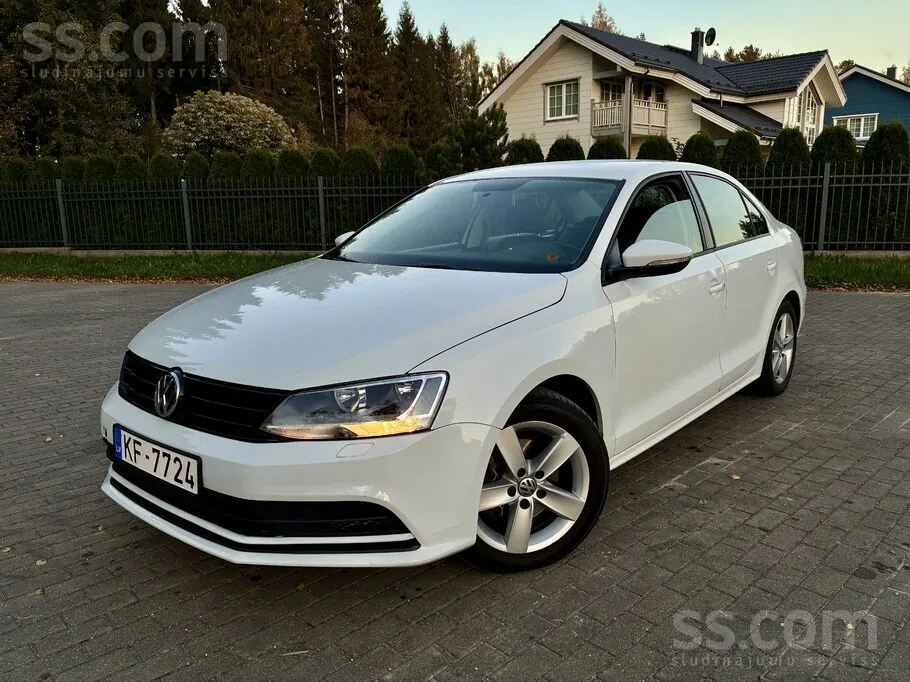 Volkswagen Jetta 2016 photo 2