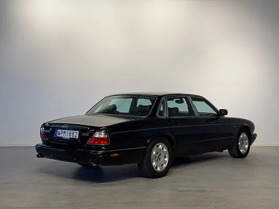 Jaguar Xj 2001 photo 3