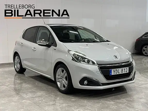 Peugeot 208 2016 photo 2