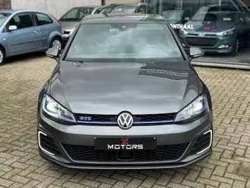 Volkswagen Golf 2020 photo 2