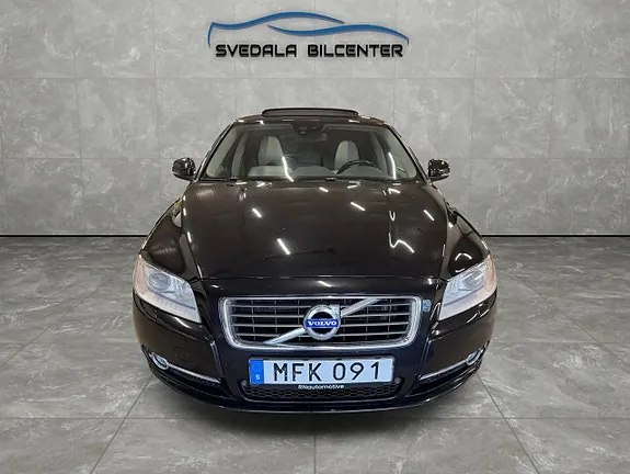 Volvo S80 2012 photo 2