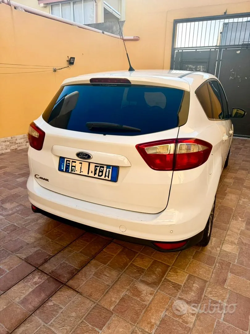 Ford C-Max 2011 photo 3