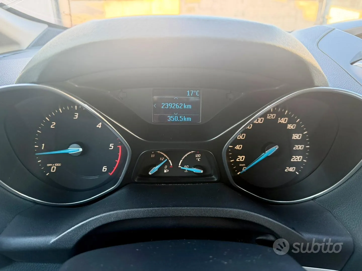 Ford C-Max 2011 photo 2