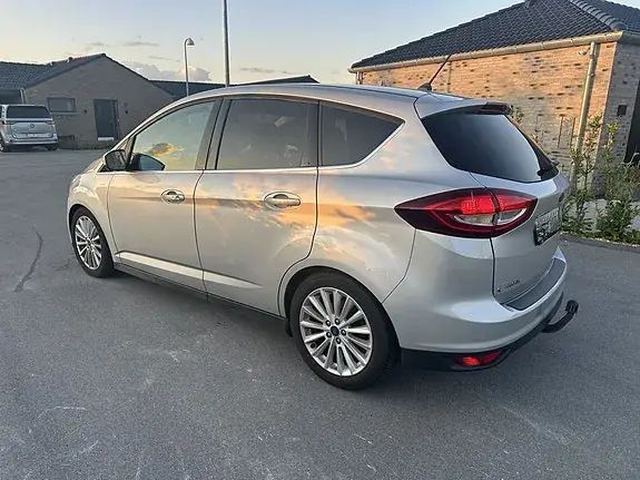 Ford C-Max 2017 photo 4