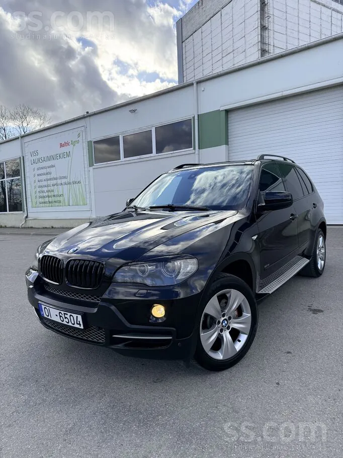 BMW X5 2008 photo 2
