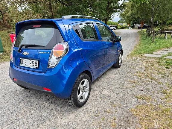 Chevrolet Spark 2010 photo 3