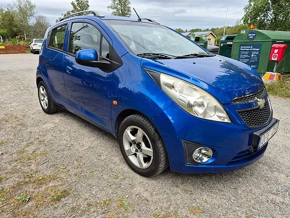 Chevrolet Spark 2010 photo 2