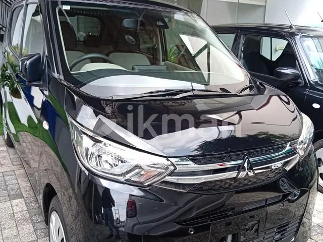 Mitsubishi Ek Wagon 2024 photo 3