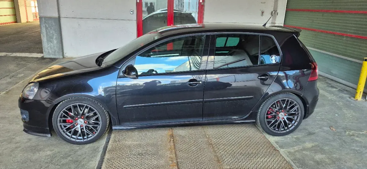 Volkswagen Golf 2008 photo 3