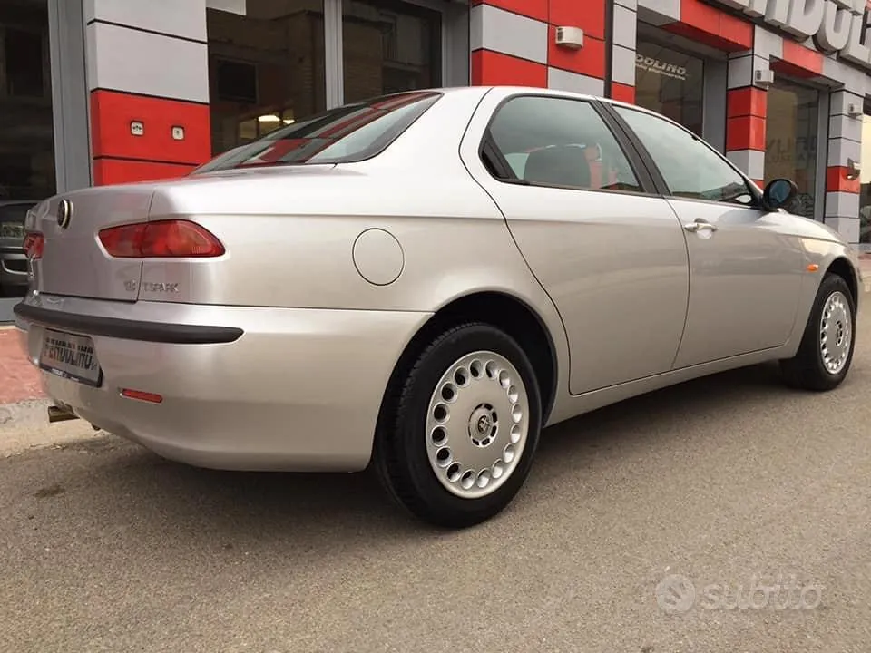 Alfa Romeo 156 1998 photo 4