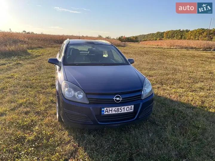 Opel Astra 2004 photo 4