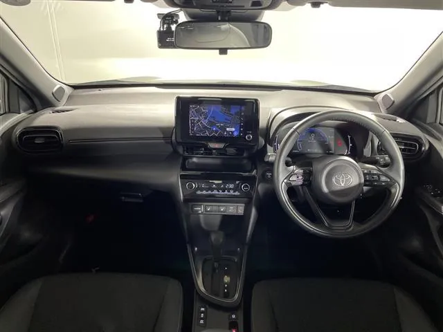 Toyota Yaris Cross Hybrid Z 2024 photo 2