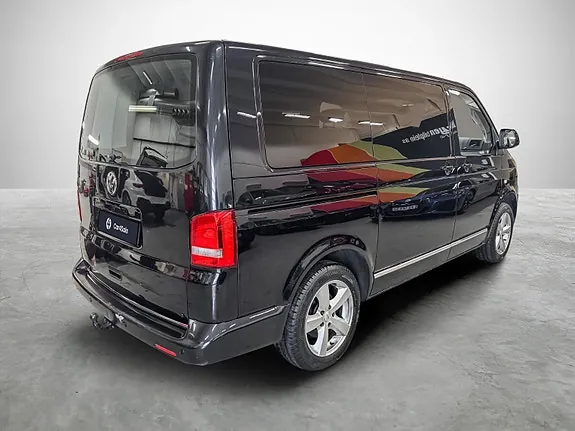 Volkswagen Multivan 2012 photo 5