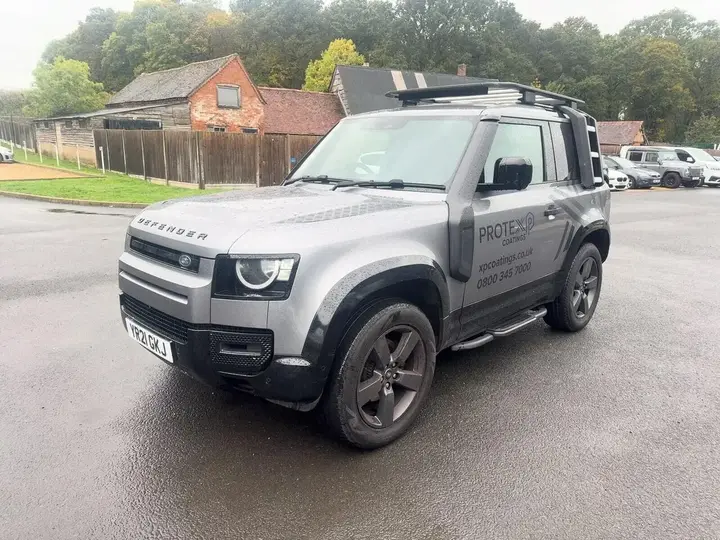 Land Rover Defender 90 2021 photo 4