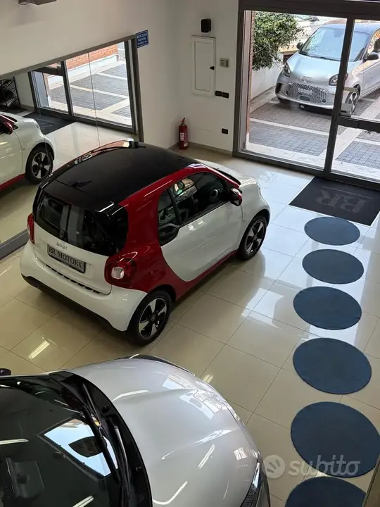 Smart Fortwo 2019 photo 5