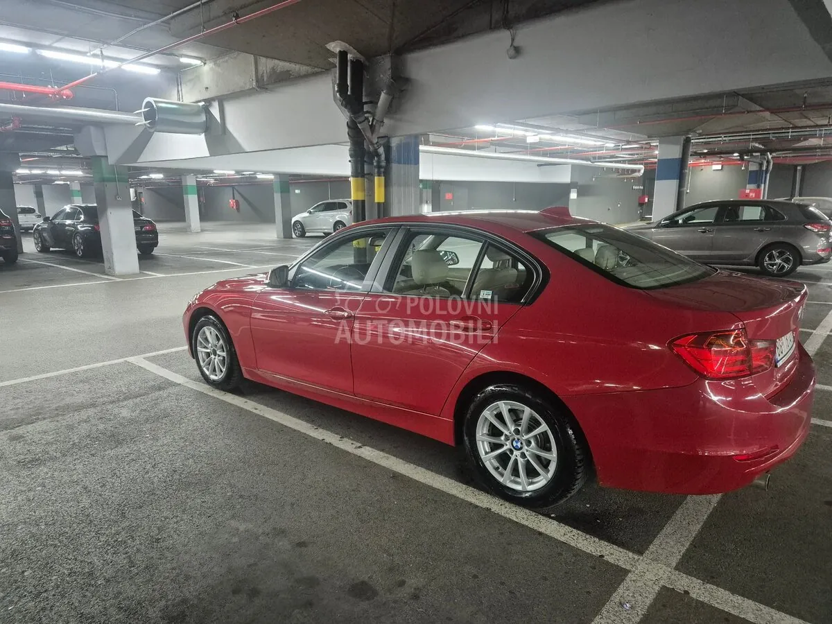 BMW 318 2014 photo 4