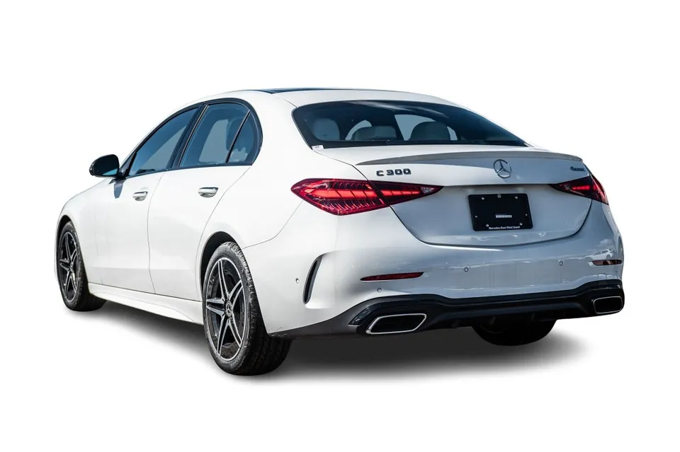 Mercedes-Benz C-Class 2026 photo 4