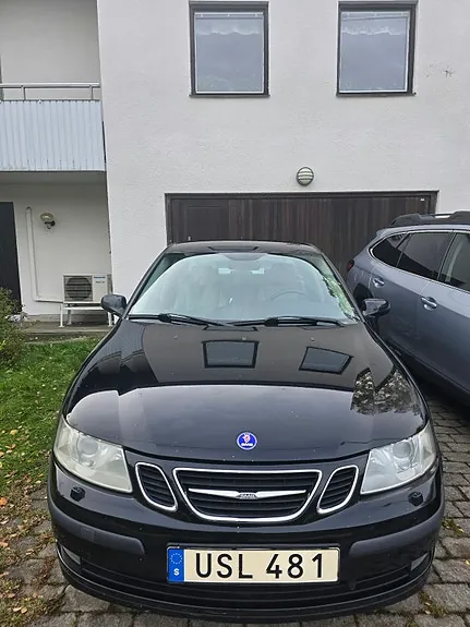 Saab 9-3 2004 photo 2