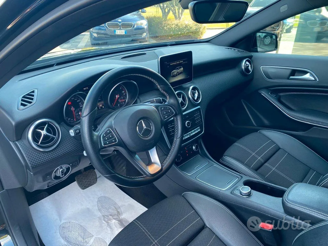 Mercedes-Benz A 180 2016 photo 5