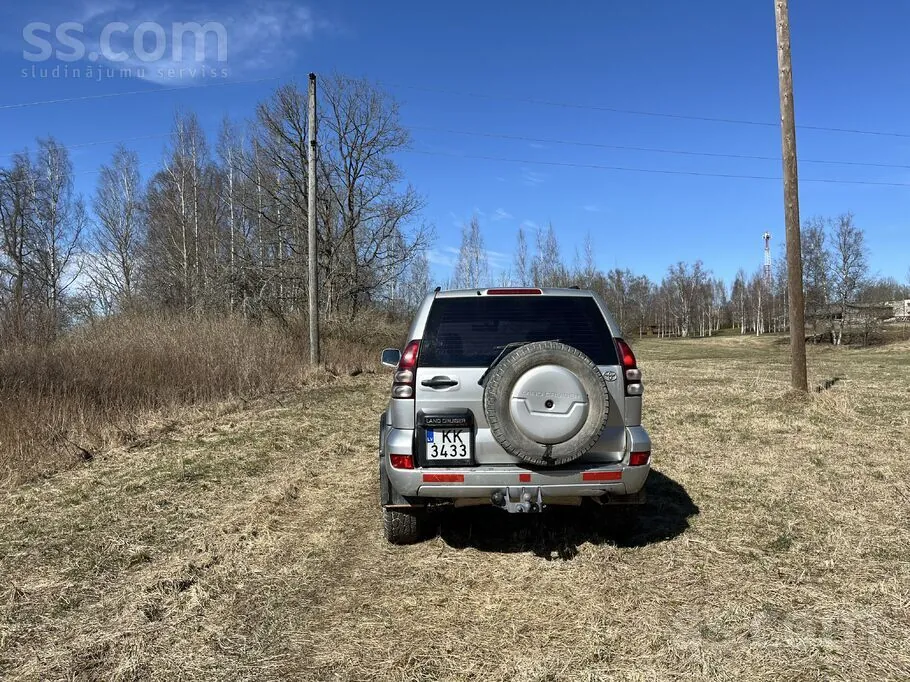 Toyota Land Cruiser 2003 photo 5