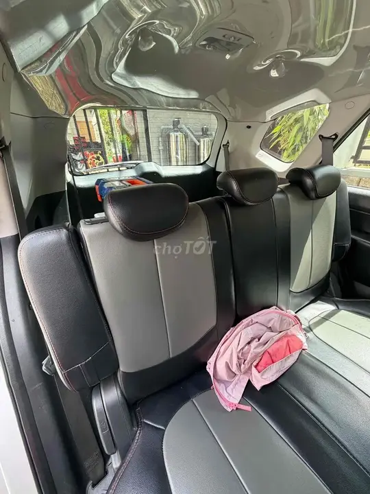 Kia Carens 2015 photo 5