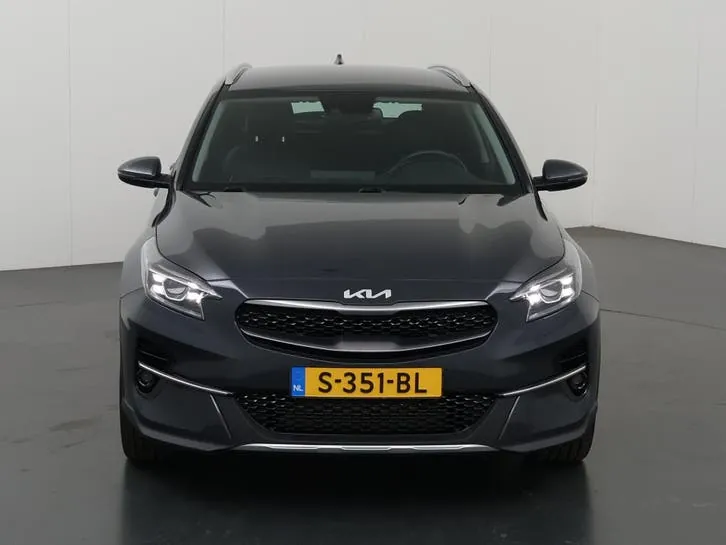 Kia Xceed 2023 photo 3