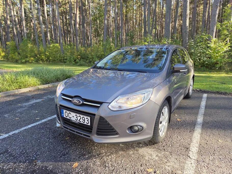 Ford Focus 2012 photo 4