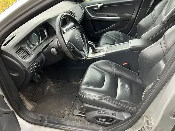 Volvo V60 2015 photo 5