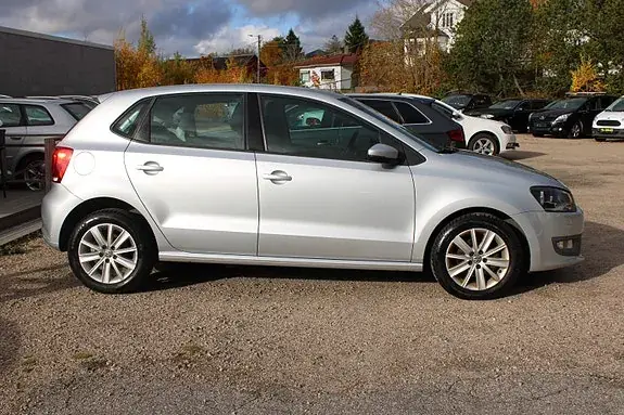 Volkswagen Polo 2011 photo 3