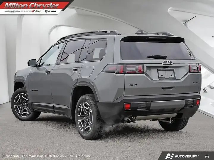 Jeep Cherokee 2026 photo 4