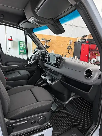 Mercedes-Benz Sprinter 319 2021 photo 5