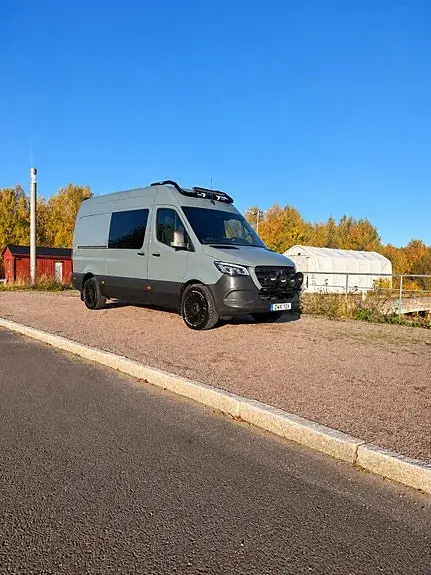 Mercedes-Benz Sprinter 319