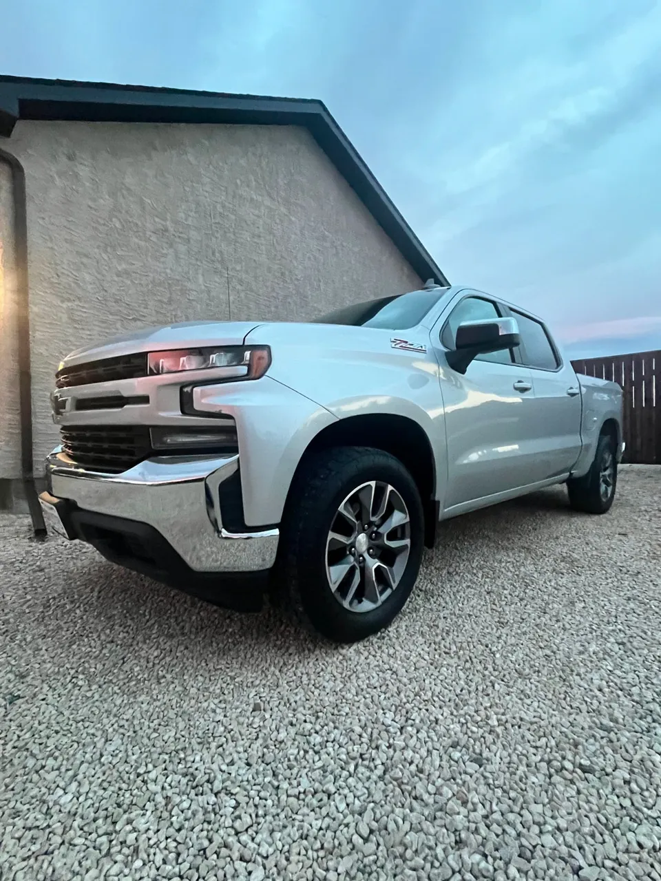 Chevrolet Silverado 1500 2019 photo 3