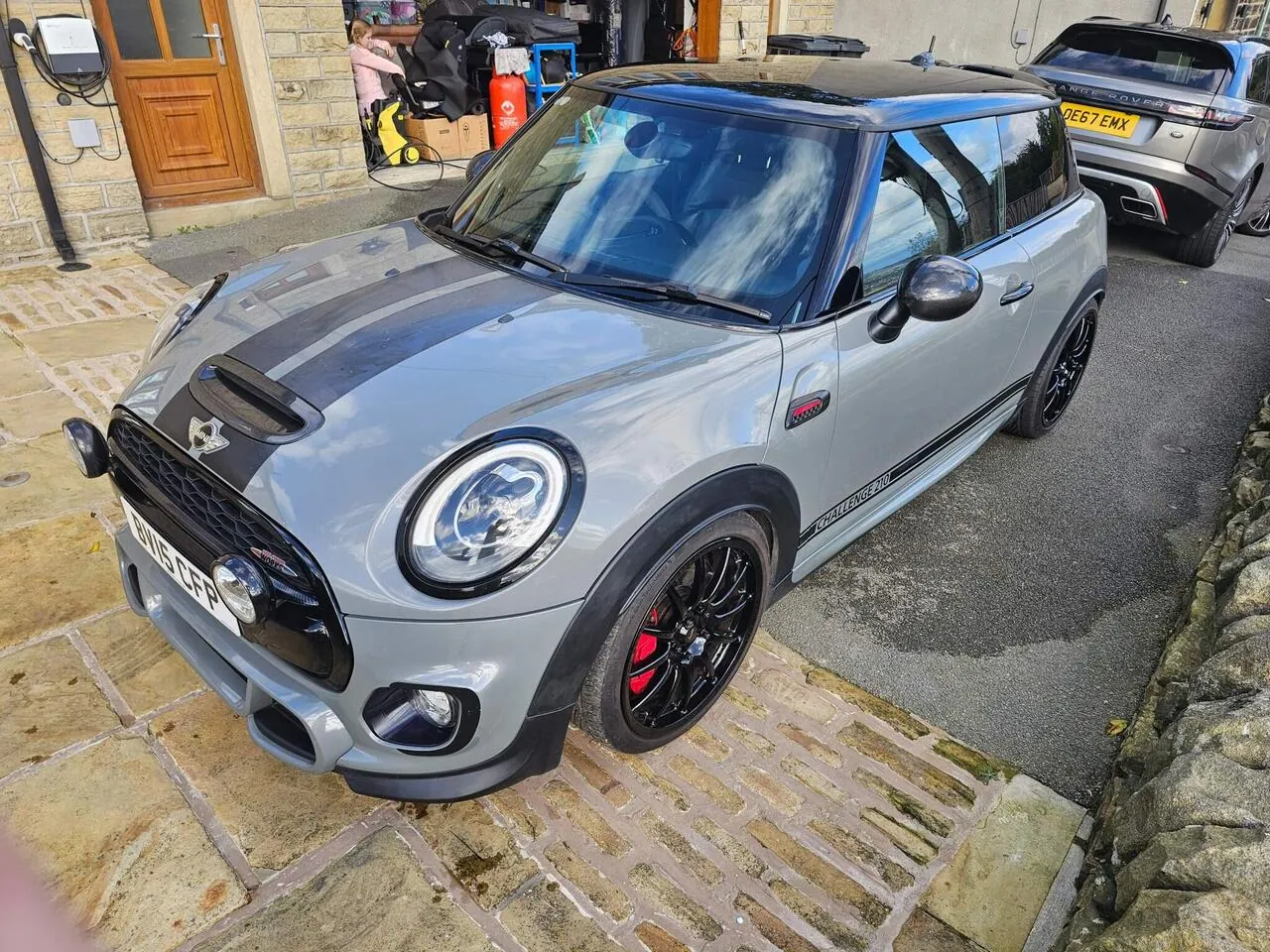 Mini Hatch 2015 photo 2