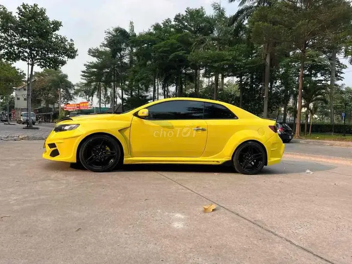 Kia Koup 2010 photo 3