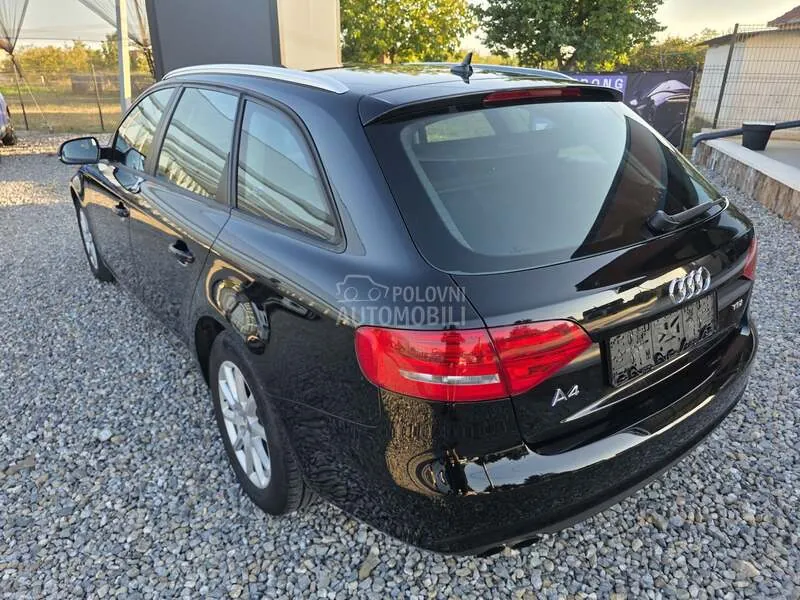 Audi A4 2012 photo 3