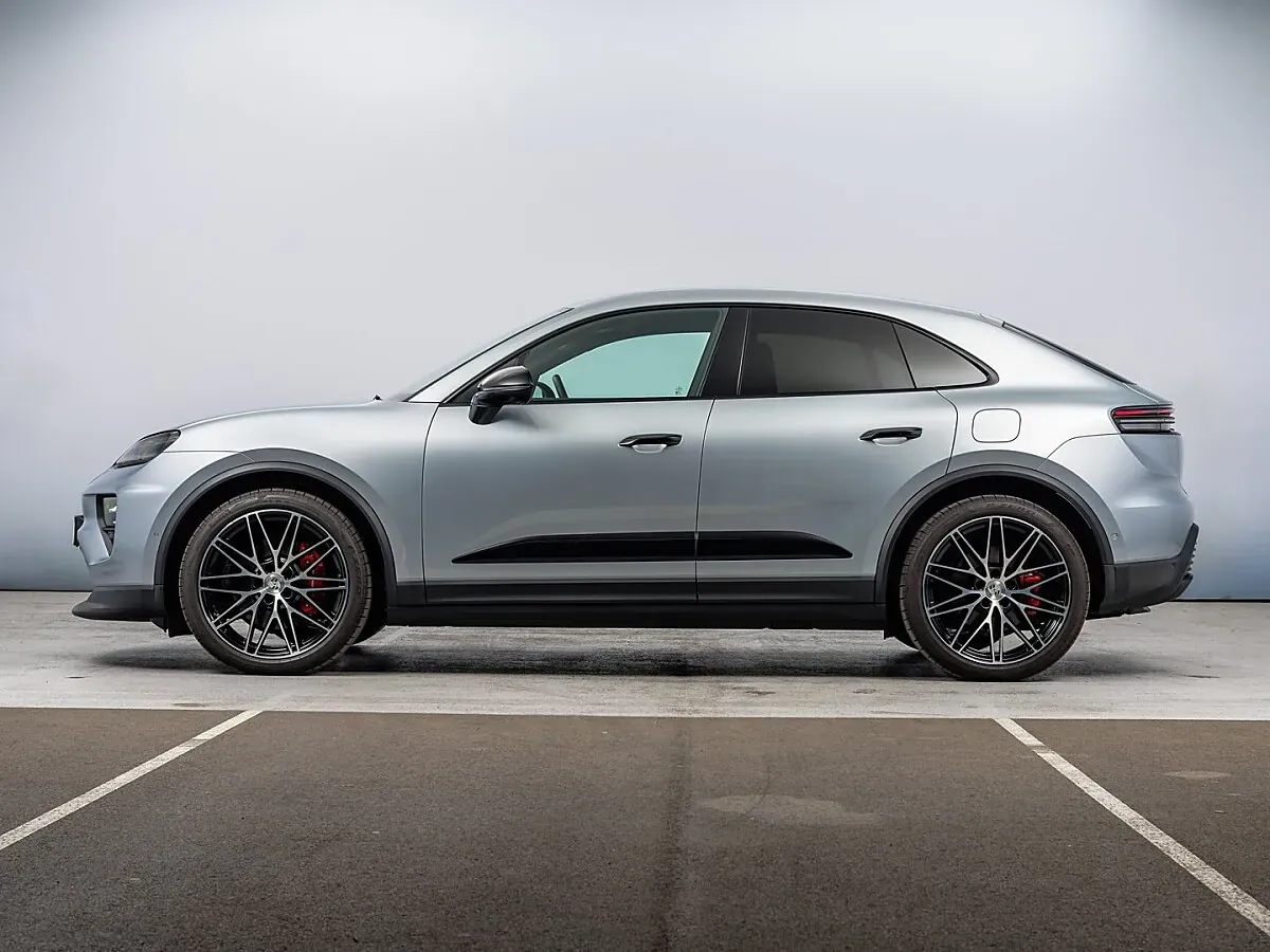 Porsche Macan 2026 photo 2