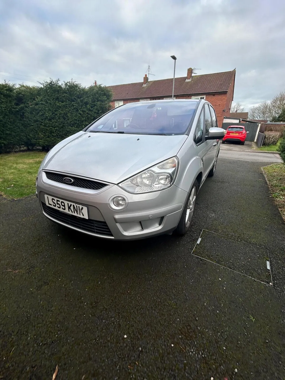 Ford S-Max 2009 photo 2