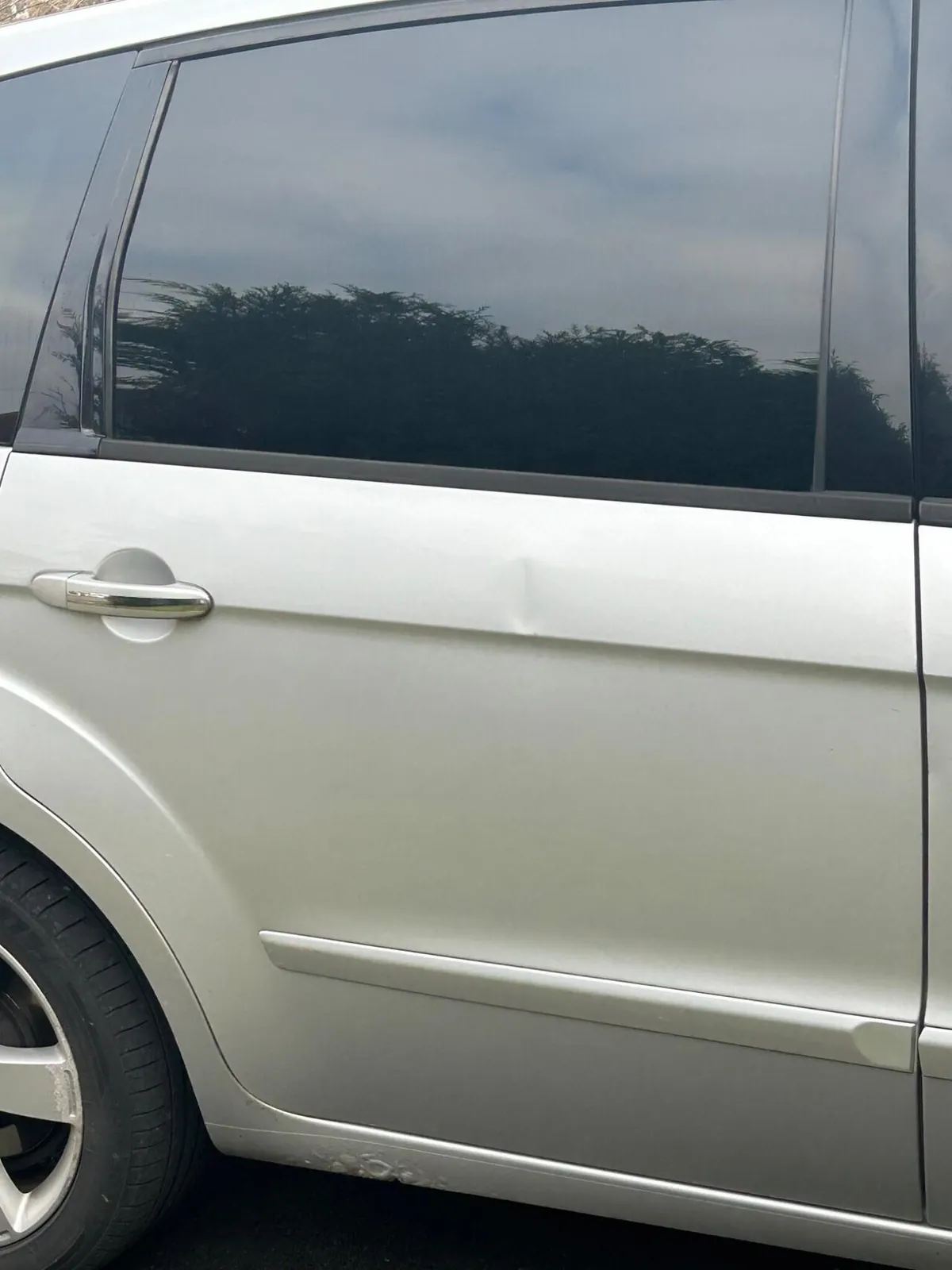 Ford S-Max 2009 photo 4