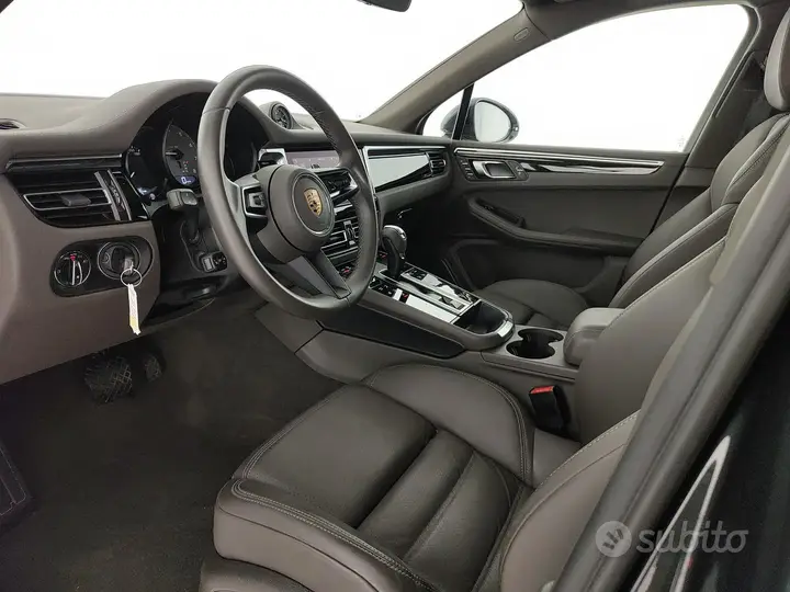 Porsche Macan 2023 photo 5