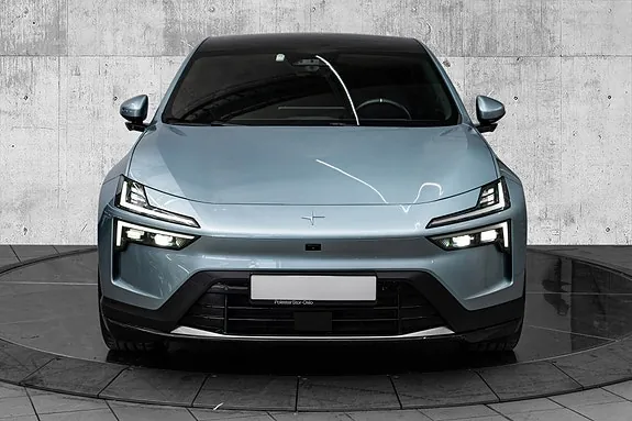 Polestar 4 2025 photo 3